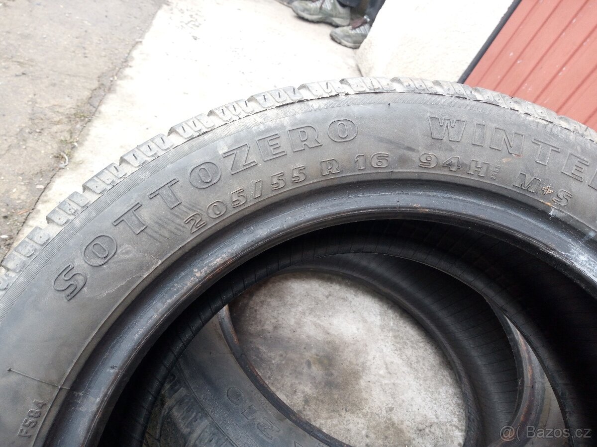 Pneu 205/55r16