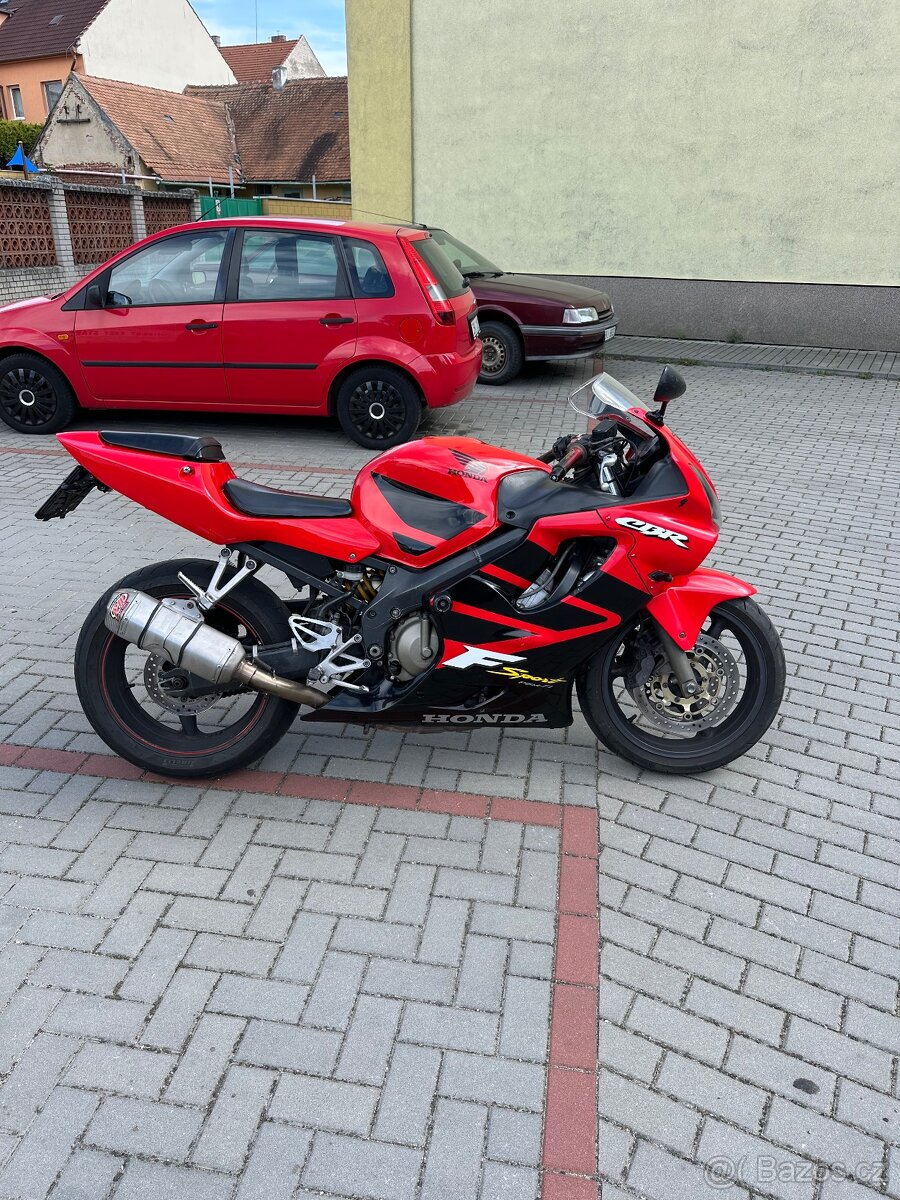 Honda CBR 600 f-sport