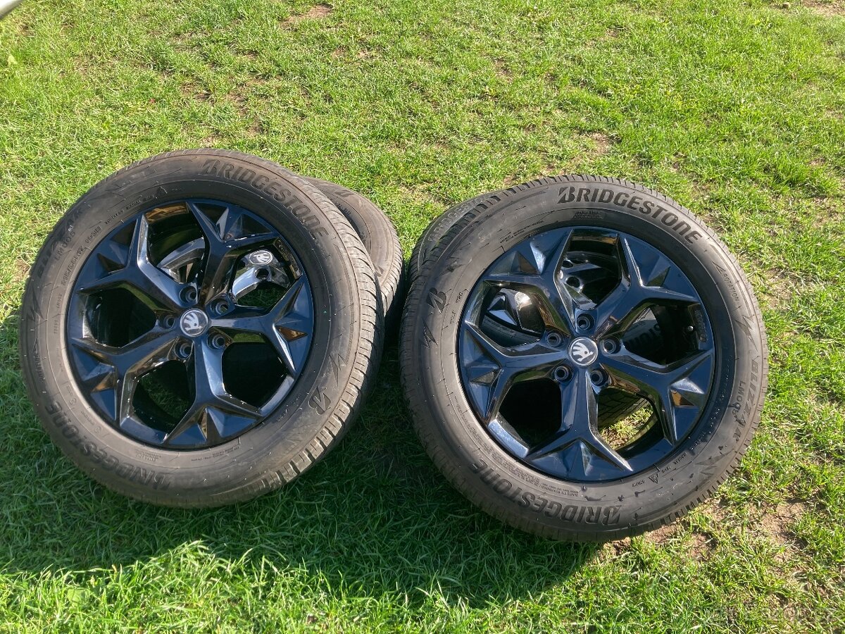 Atraktivní zimní alu sada R17, VW, Škoda, Seat, rozteč 5x112