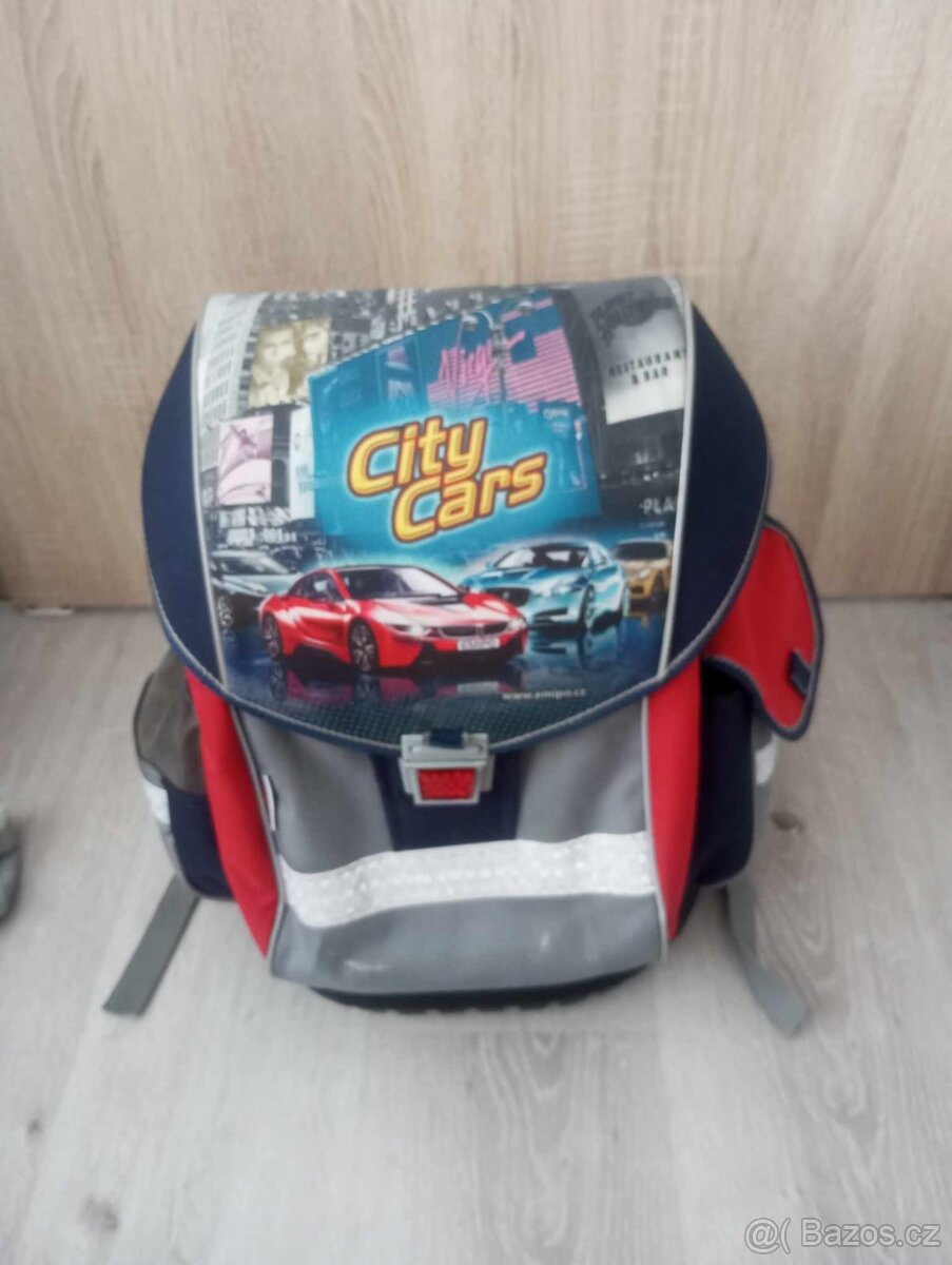 Školní batoh
