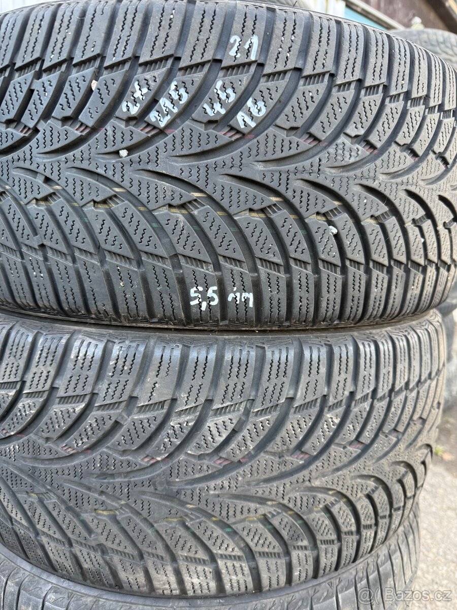 2x zimní pneu r16 215/45/16