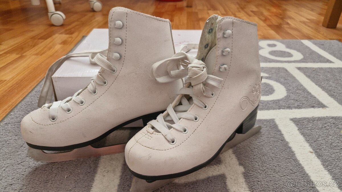 Dívčí brusle vel. 35