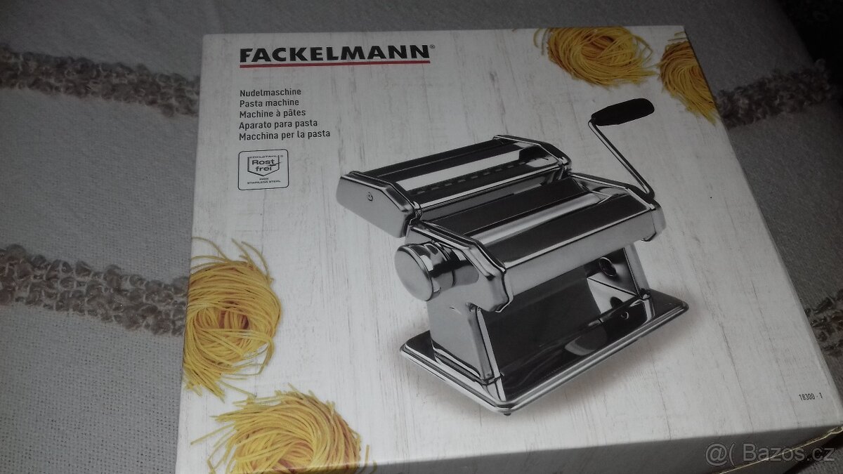 Strojek na těstoviny Fackelmann, nový