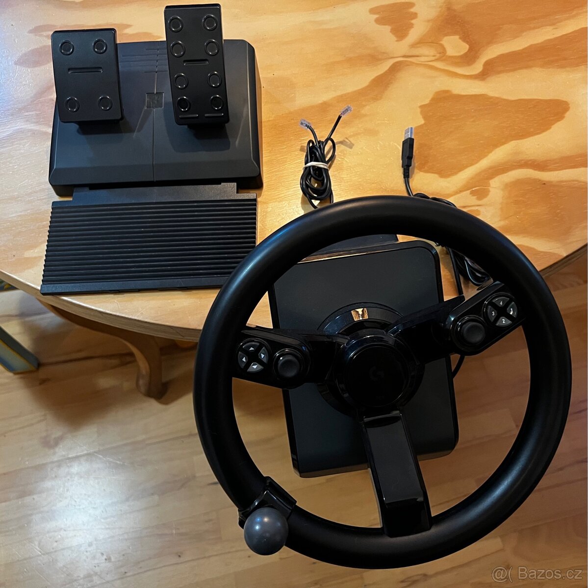 Volant Logitech heavy equipment bundle