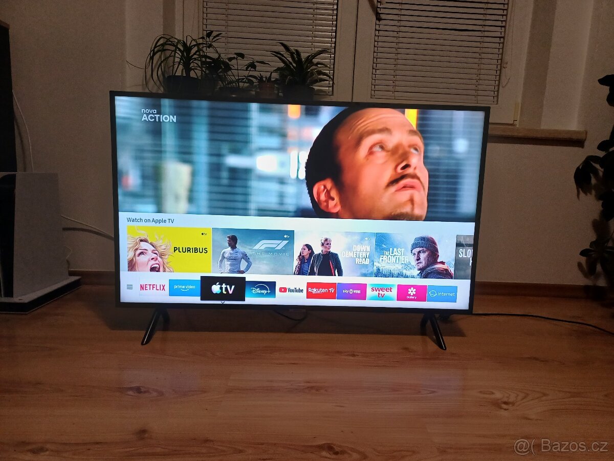 4K Smart TV Samsung UE43NU7192-úhlopříčka 108cm