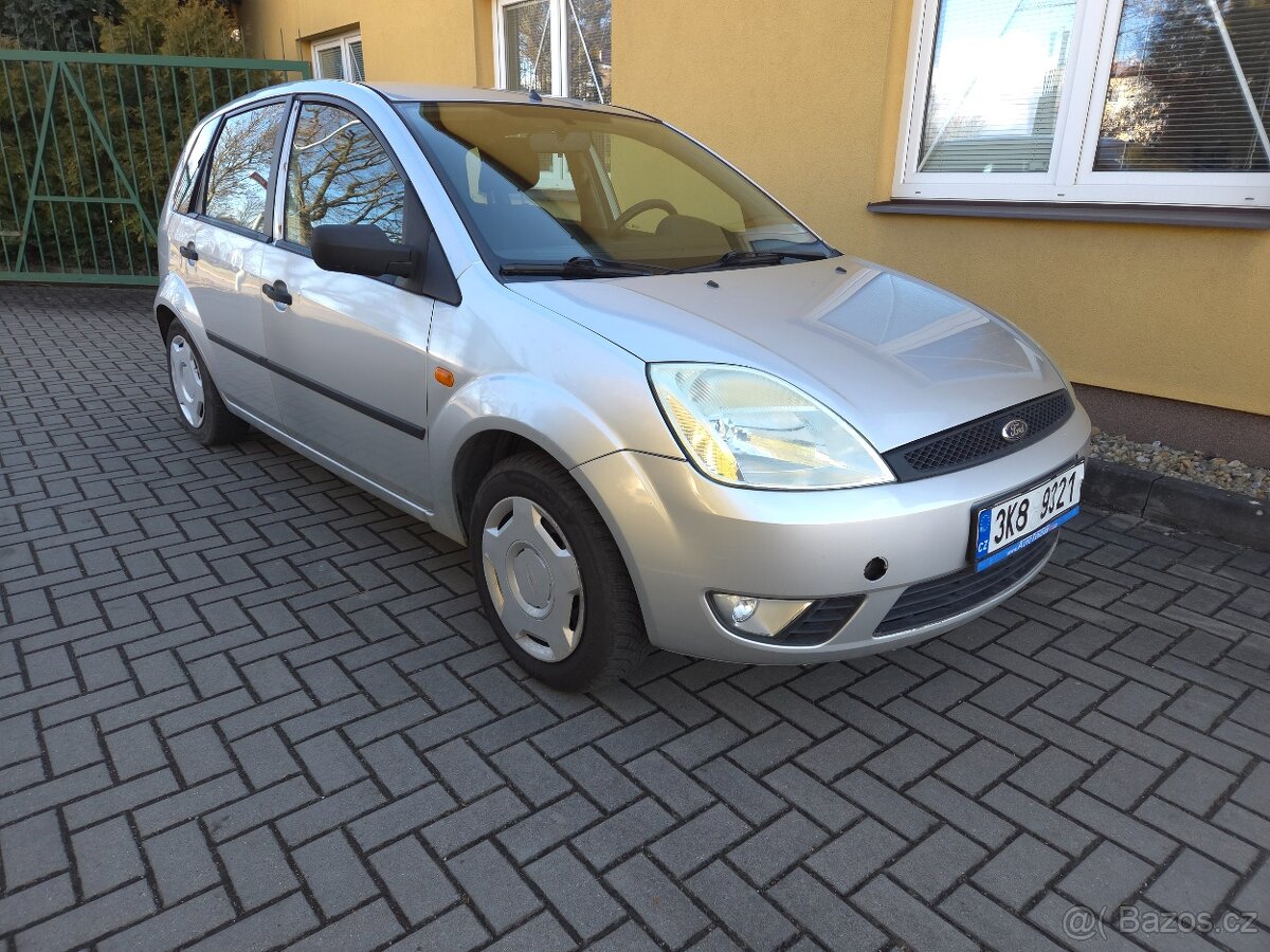 Ford Fiesta 1.3 benzín klima