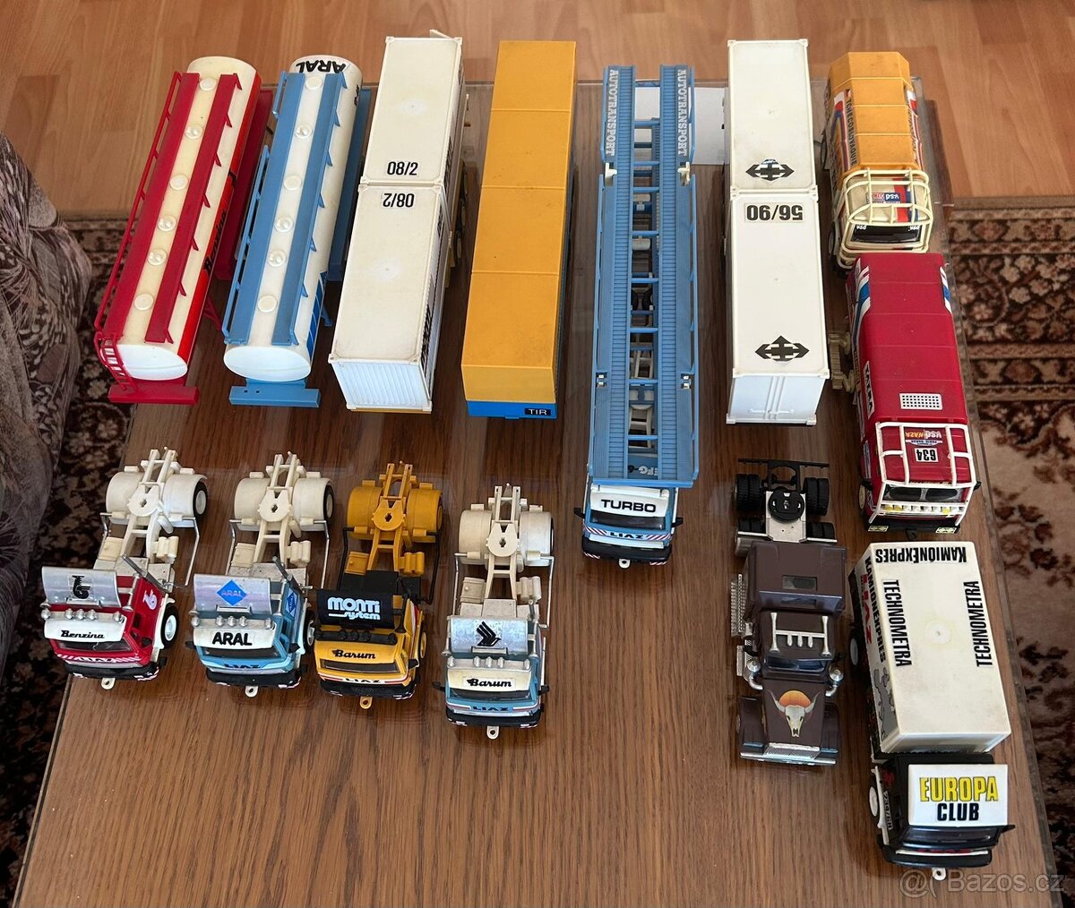 Modely aut monty systém