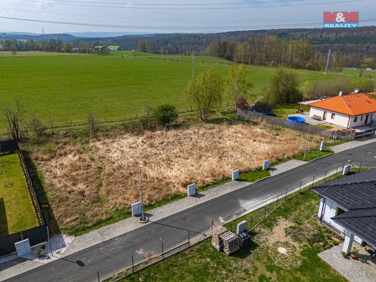 Prodej pozemku k bydlení, 993 m², Loket