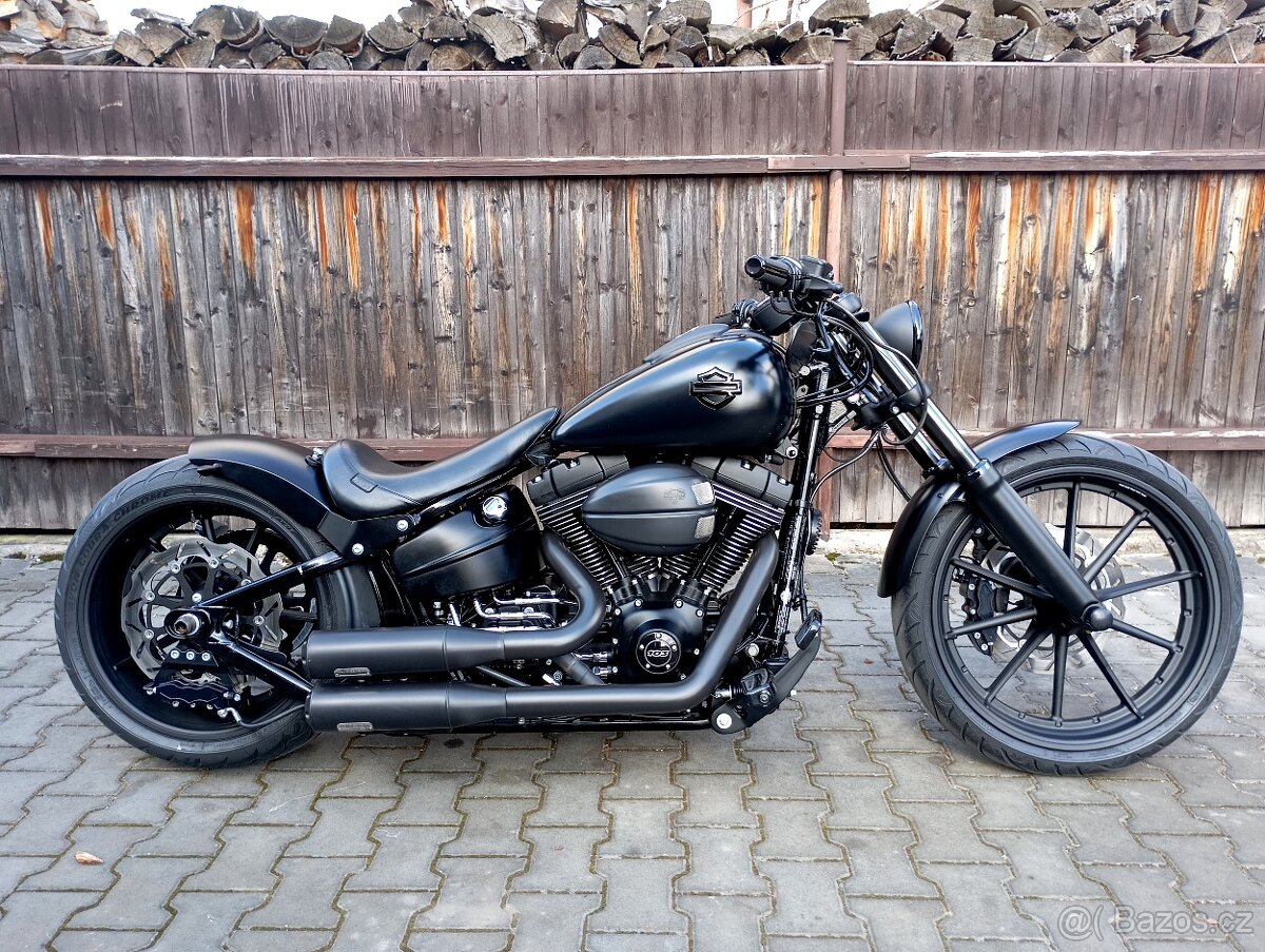 Harley Davidson FXSB Breakout Custom