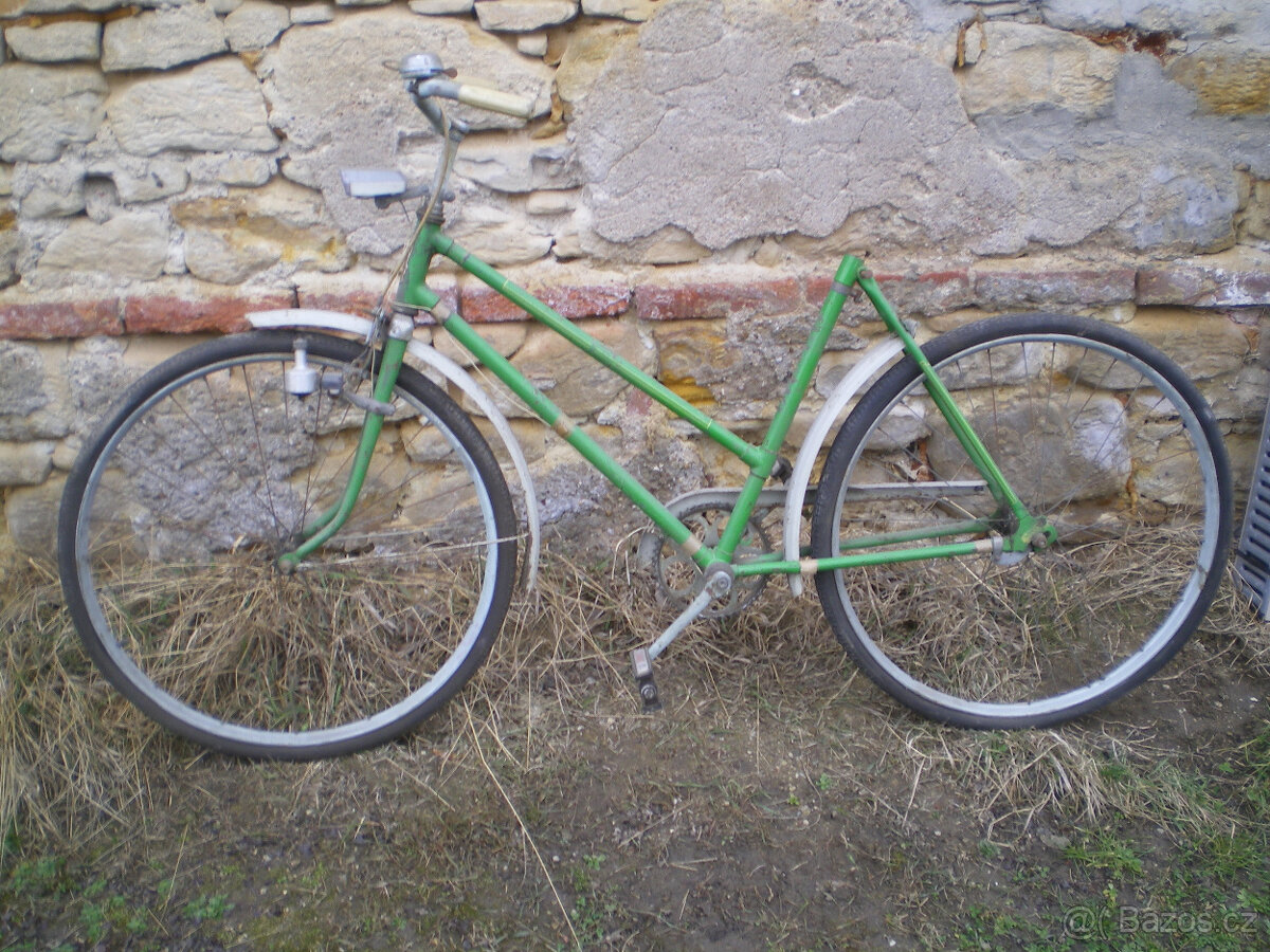 Starý bicykl - Německá válečná reparace do Ruska.