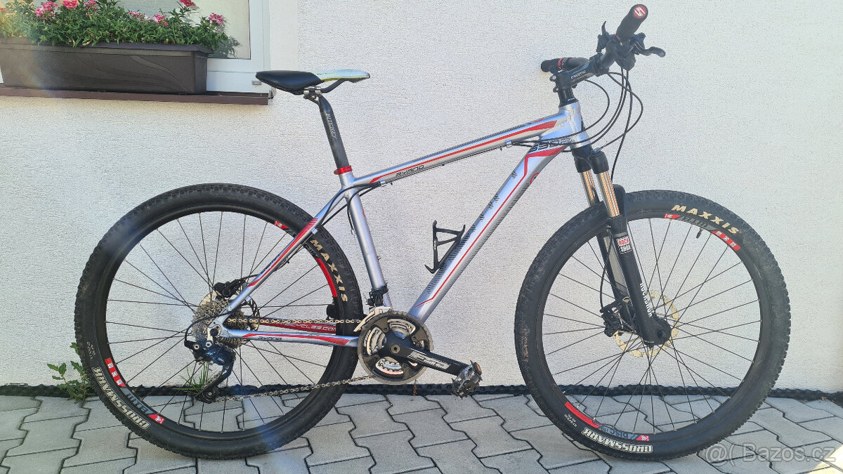 Dema RYANO 5.0, Hydr. brzdy, Shimano Deore / XT, Rám M