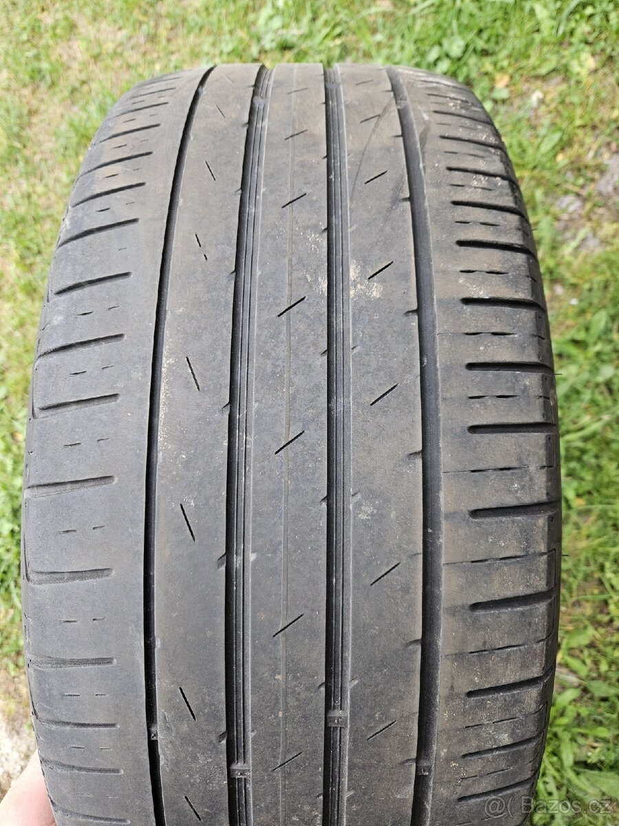 Hankook ventus S1 evo SUV 245/45R19