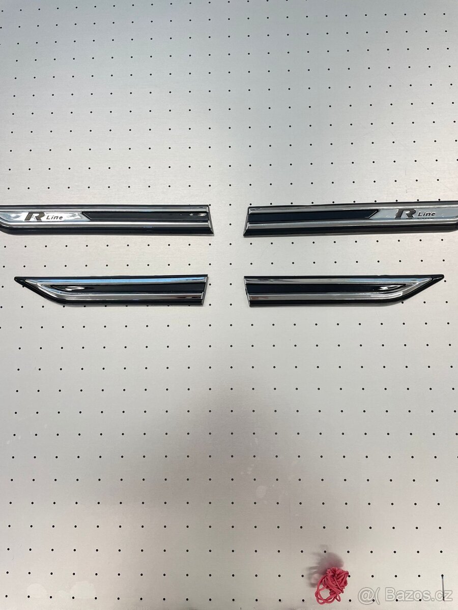 Nalepovací lišty R-Line pro VW, Audi, Škoda