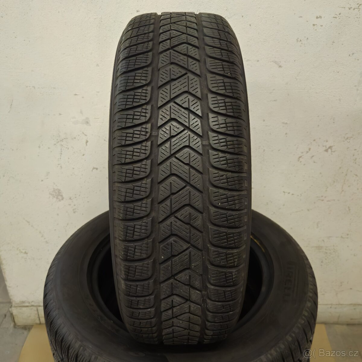 Zimní pneumatiky 5mm Pirelli 215/65 R17 A041
