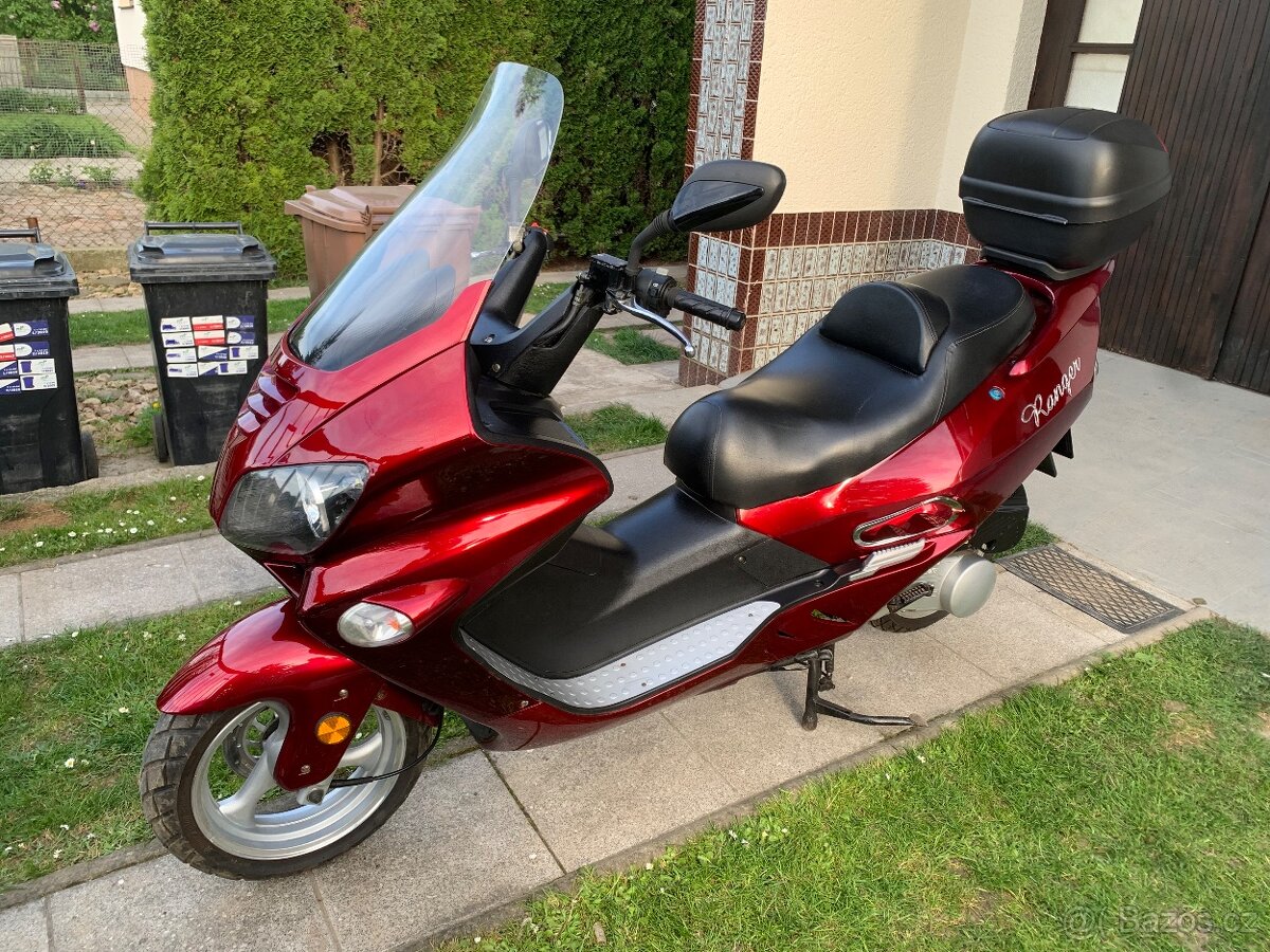 Prodám scooter 125