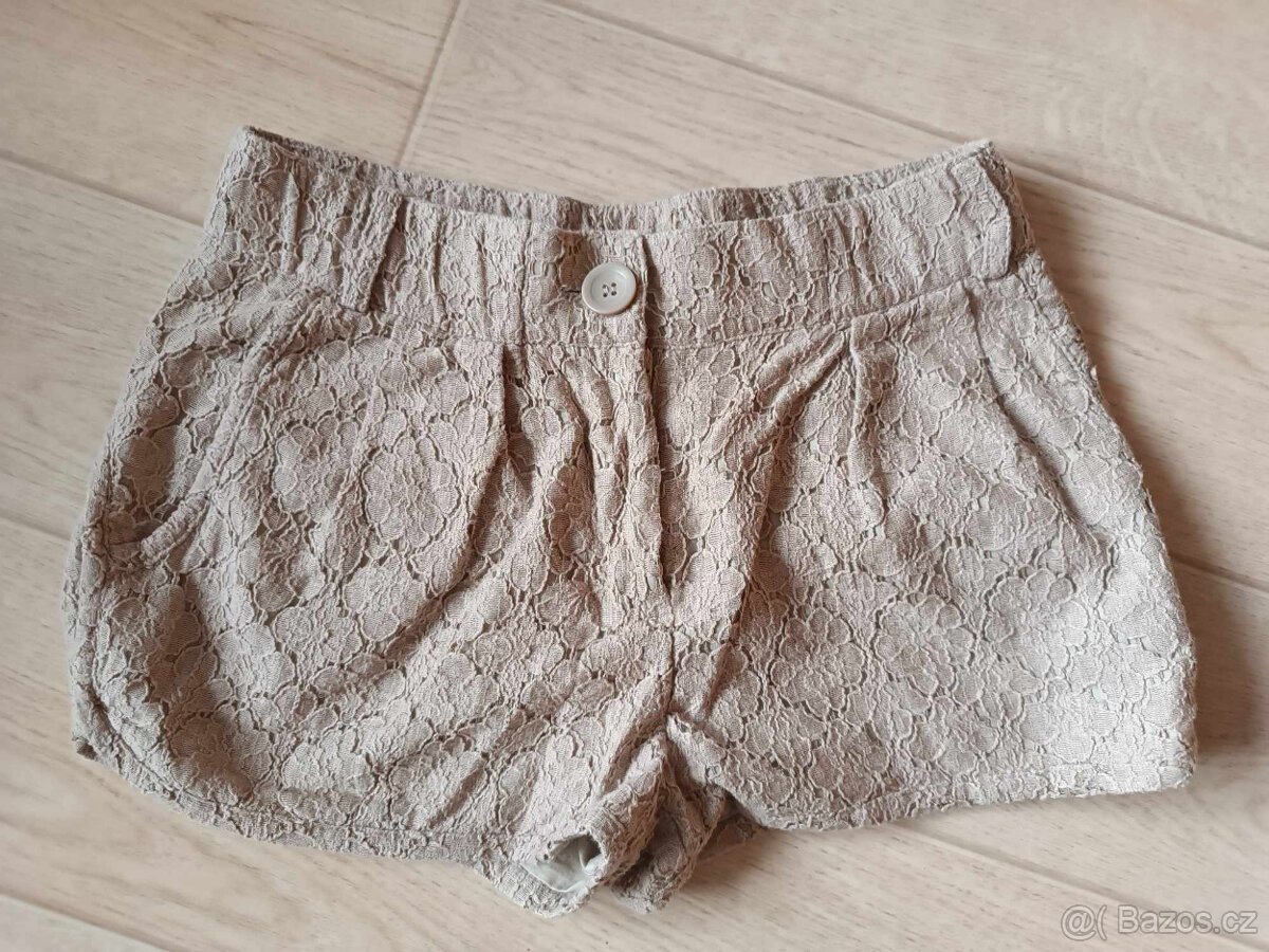 Krátké béžové kraťasy vel.XS/S-152 krajkové Mango
