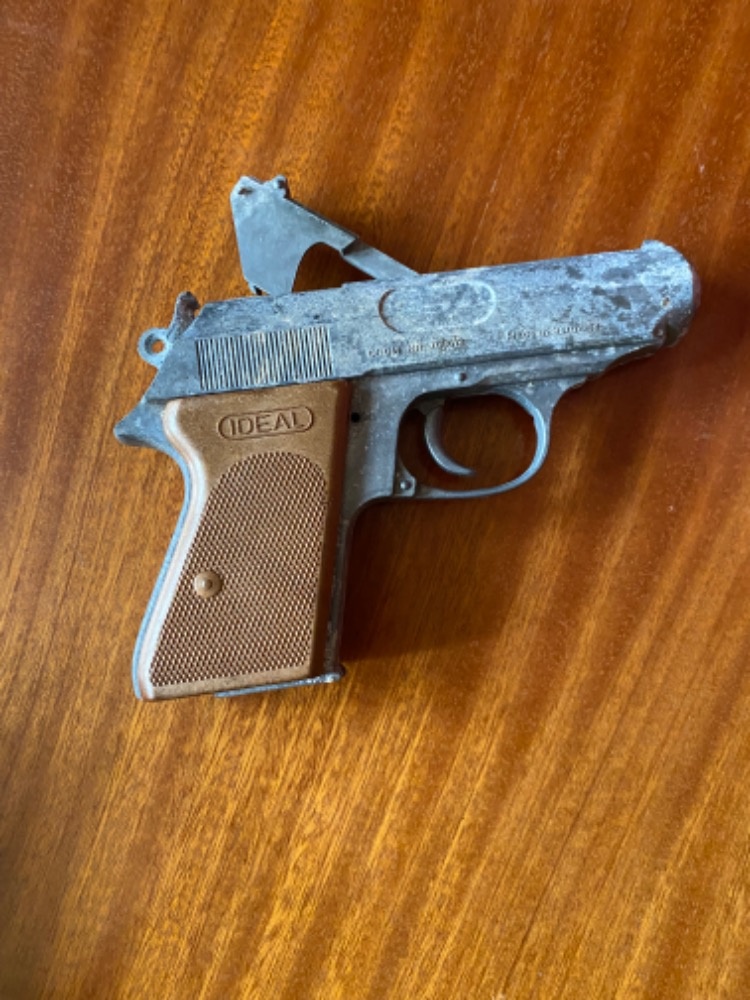 Pistolky