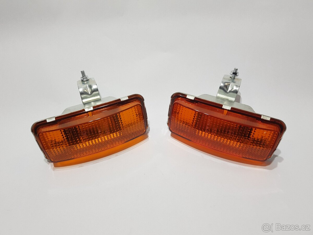 Přední směrovka/blinkr ŠKODA 100, 110, 110R, 105, 120