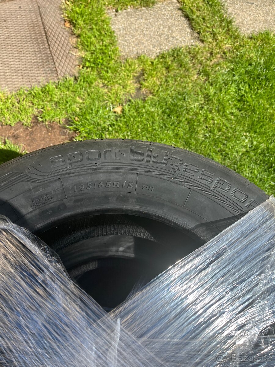 Prodám nové letní pneu 195/65R15 Dunlop sport blu/response