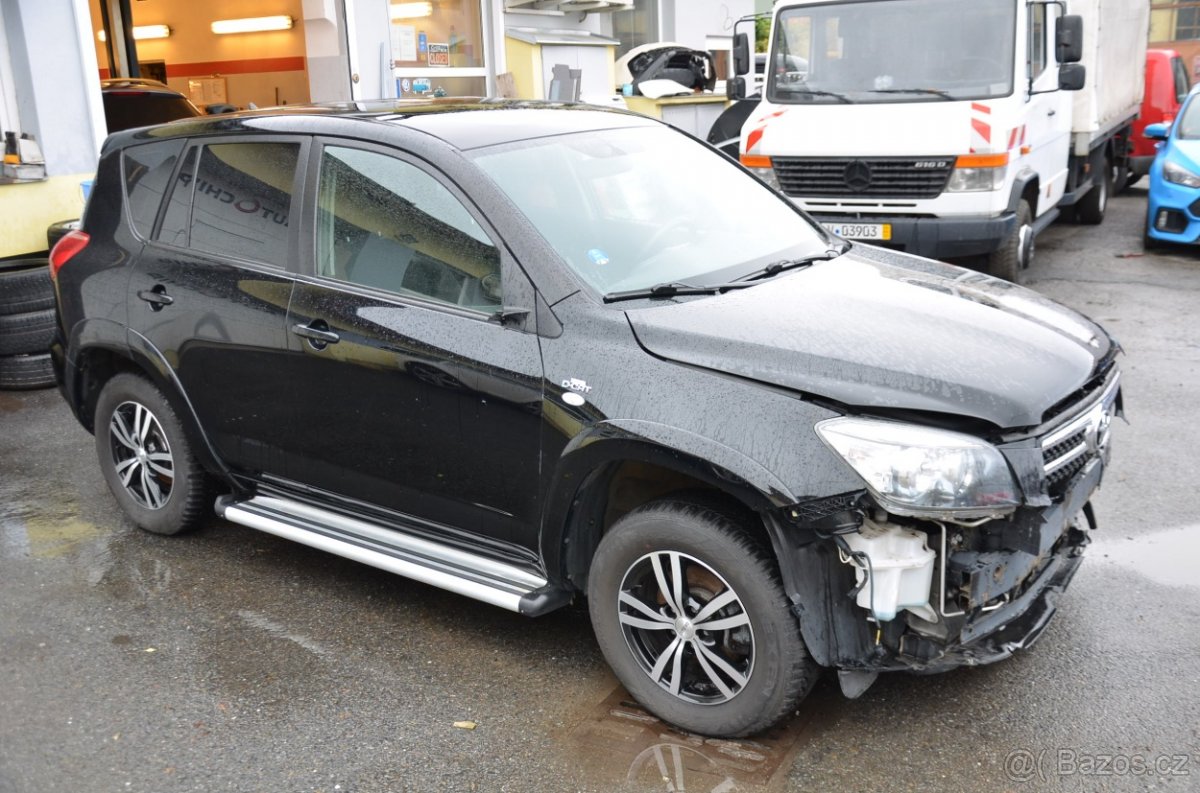 Toyota Rav4 2.2 D4D, 2006, 130kW - náhradní díly