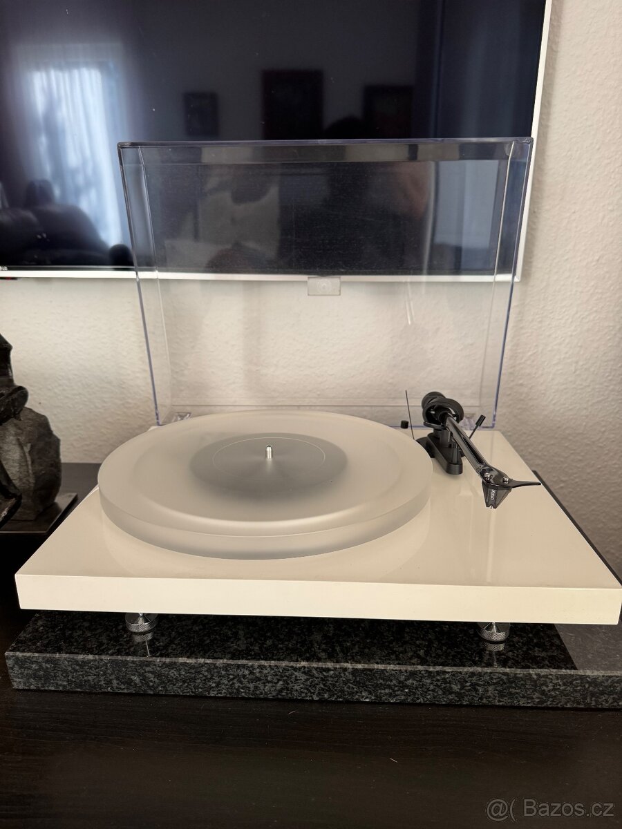 Pro-ject debut carbon esprit