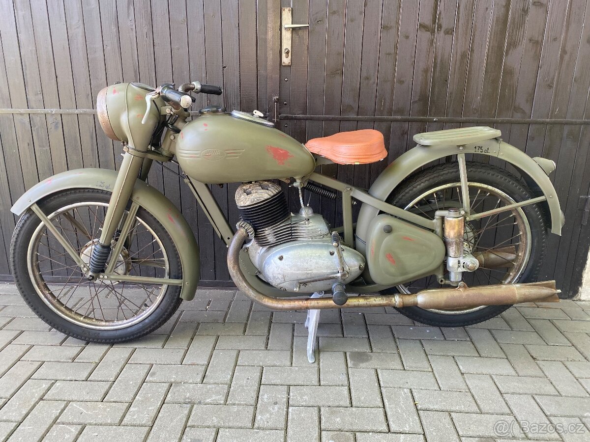 Jawa 250 pérák,typ 11,voják
