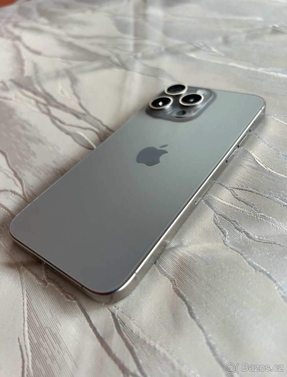 Koupím poškozený Apple iPhone