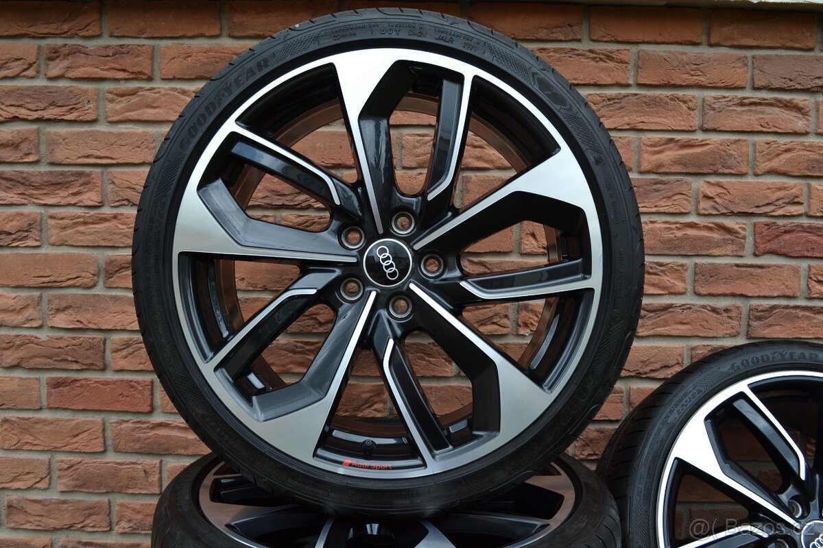 5x112 R19 Letní sada Audi A3 / S3 AudiSport + 235/35 R19