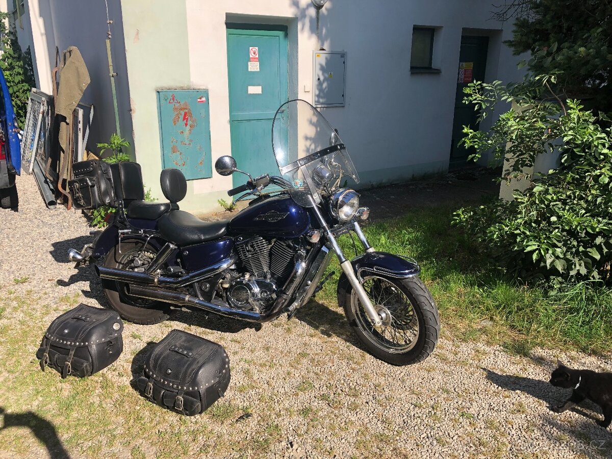 Honda 1100 shadow