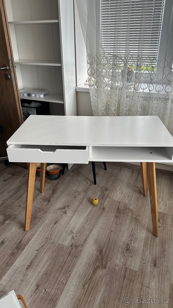Psací stůl + kancelářská židle – JYSK