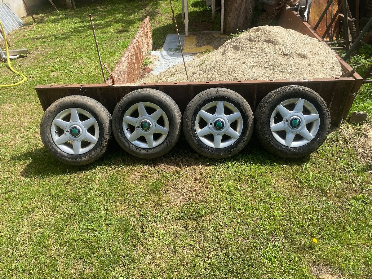 Prodám originální alu kola na Škoda Felicia