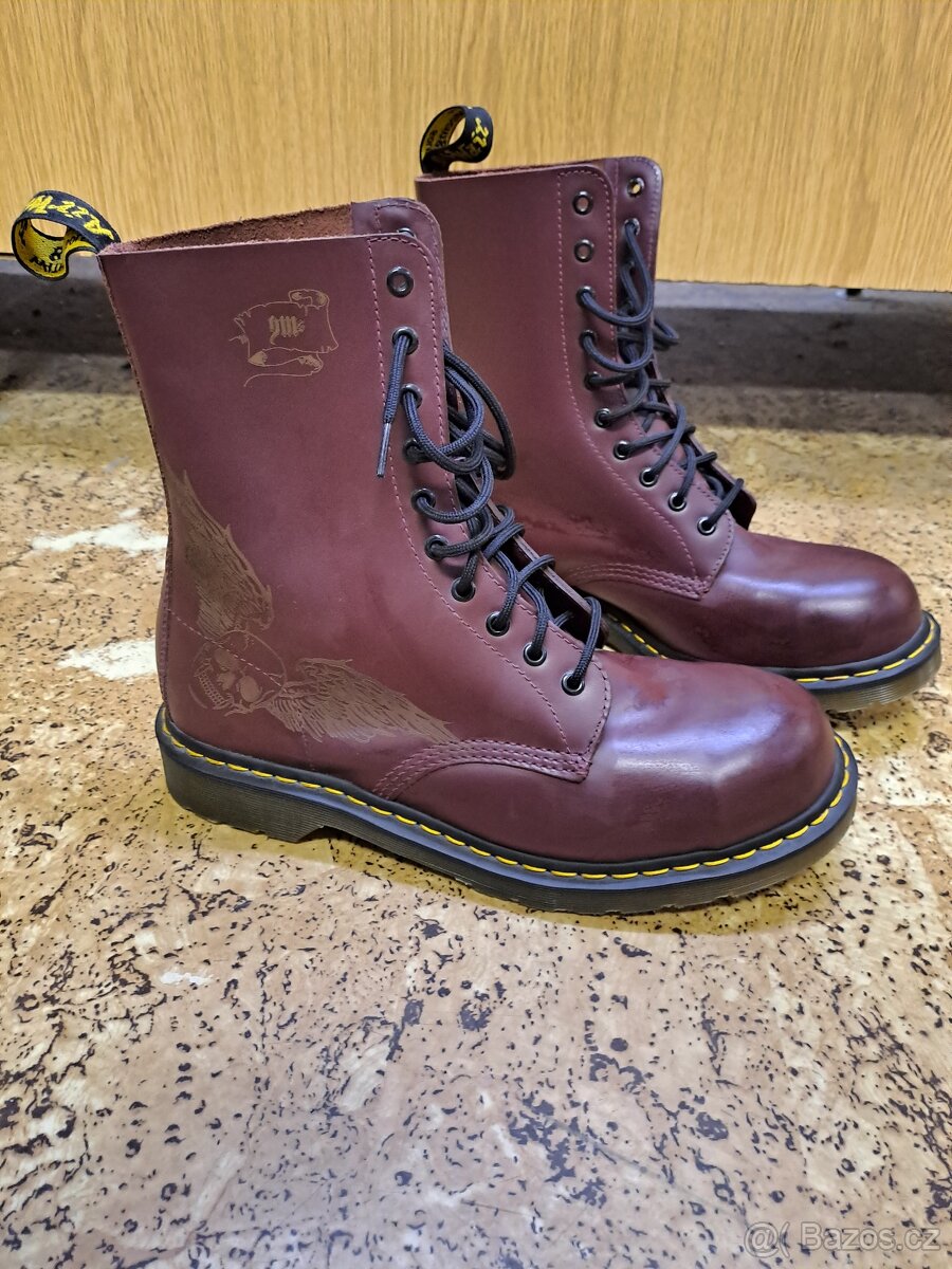 Úplně nové glády značky Dr.Martens velikosti 46