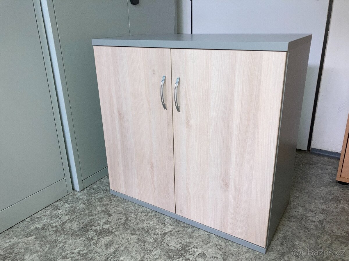 Skříňka 80x40x77