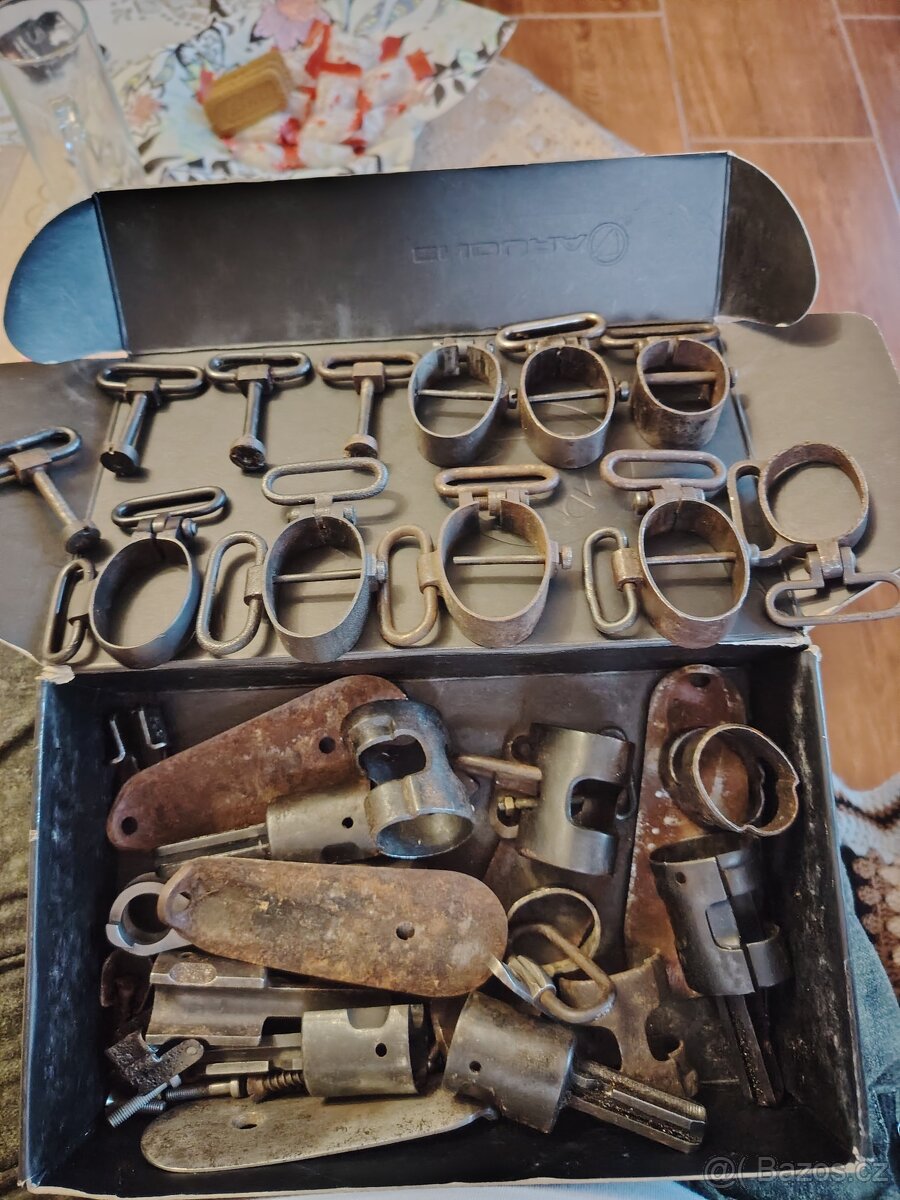 Kování pažby VZ.24