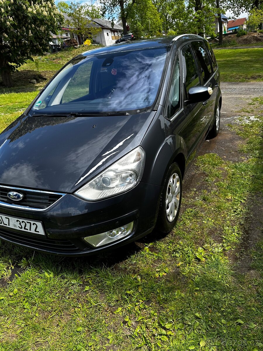 Ford Galaxy 2.2 tdci