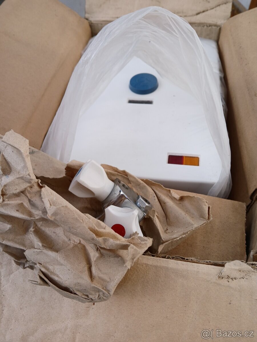 Ohřívač teplé vody