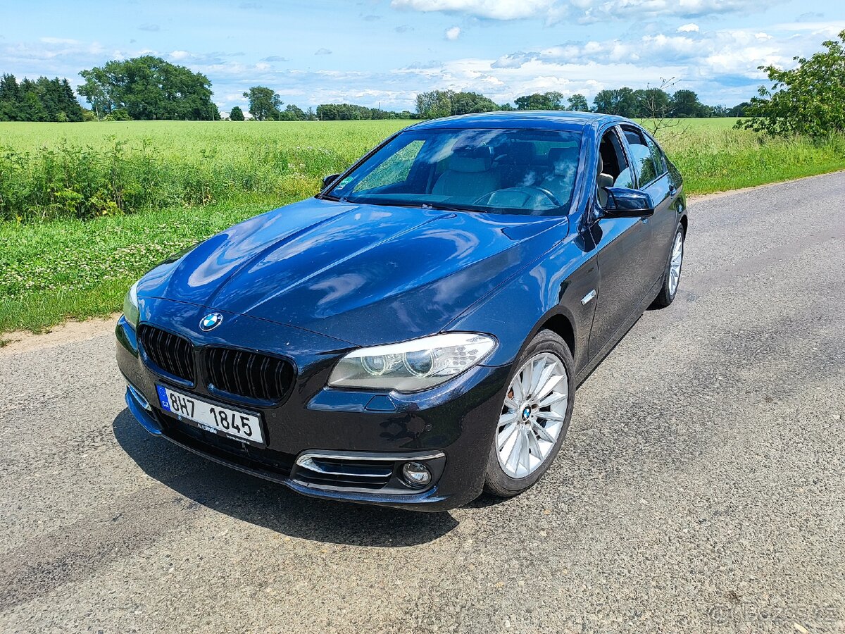 BMW F10 530d BOHATÁ VÝBAVA