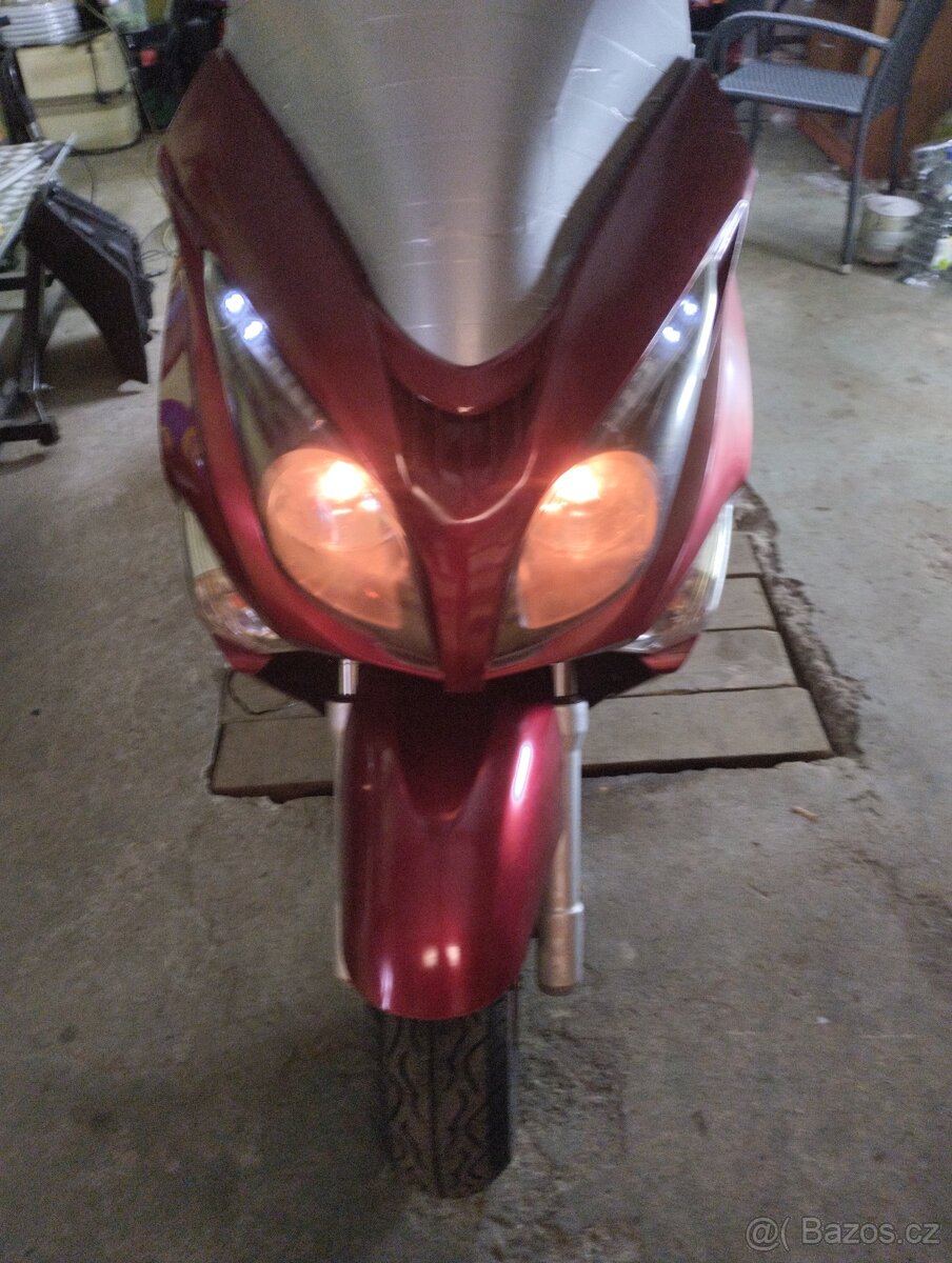 skutr JONWAY GTS 125 bez nutnosti přepisu