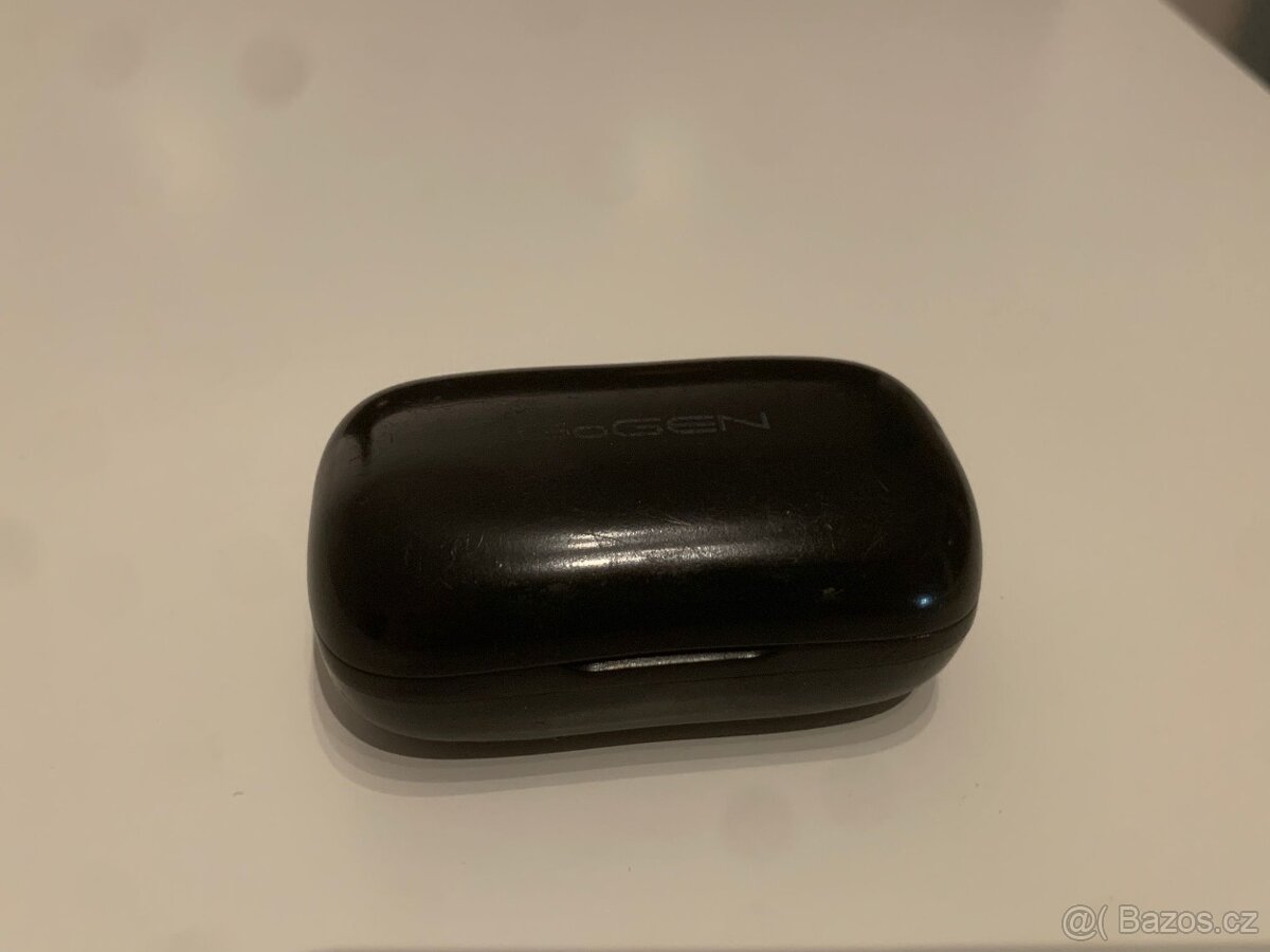 Bezdrátová sluchátka GoGEN TWS BRO