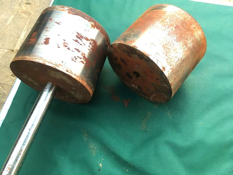 S270 - Pásová bruska - válce k brusce