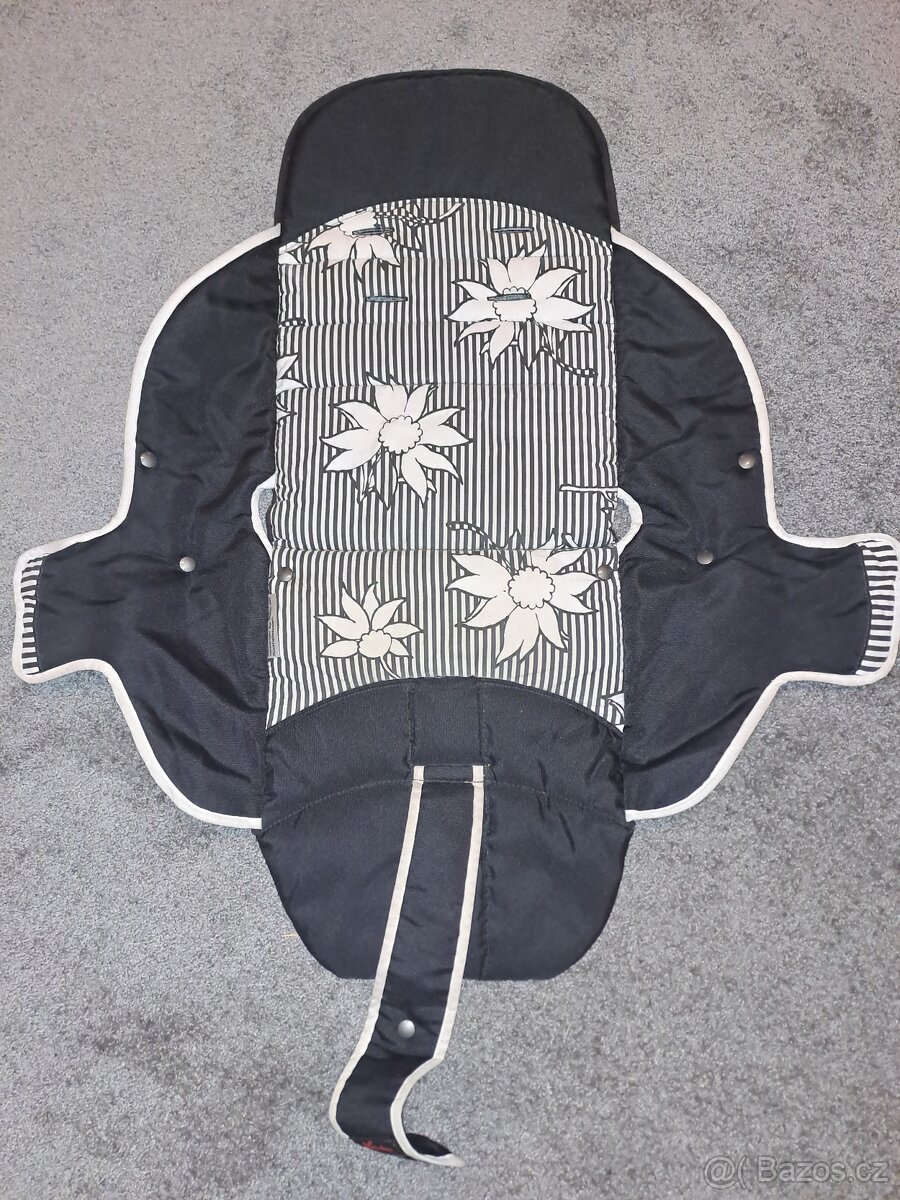 Podložka vložka do kočárku