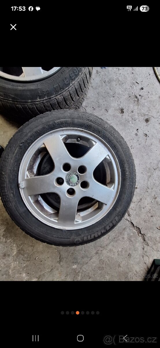 Koupím jeden tento disk na Fabii r14