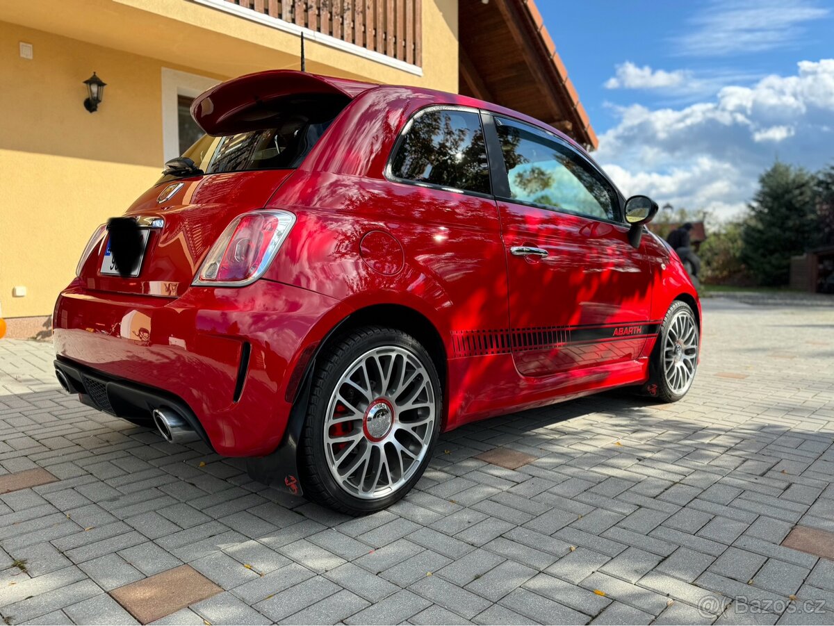Fiat Abarth 500 Vanocni sleva
