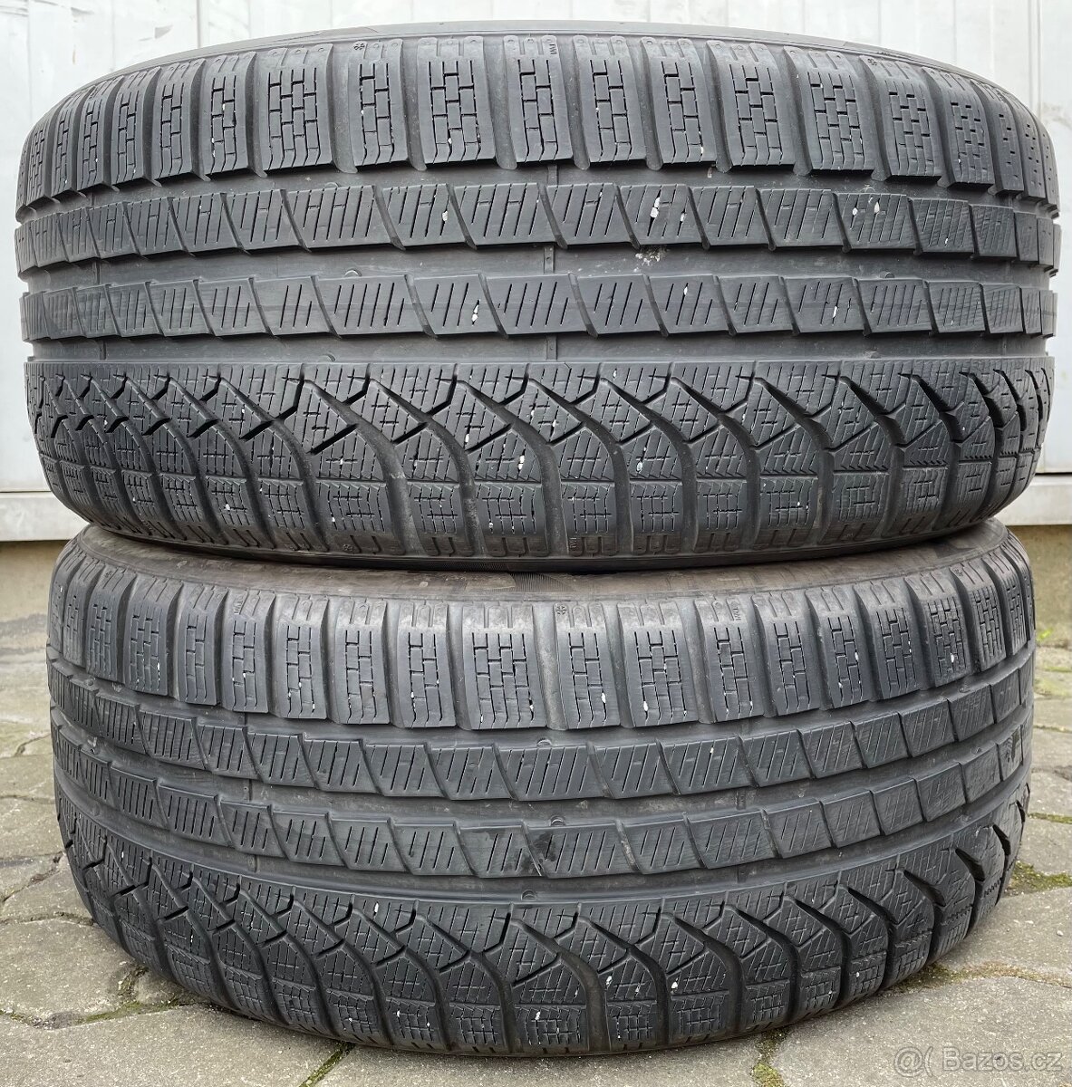 Zimní pneu Pirelli 245/45 R18, 245/45/18