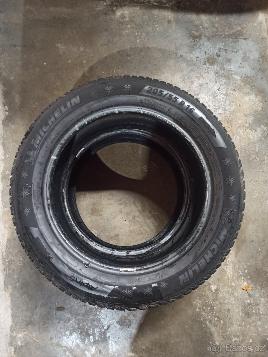 Zimní pneu 205/55r16