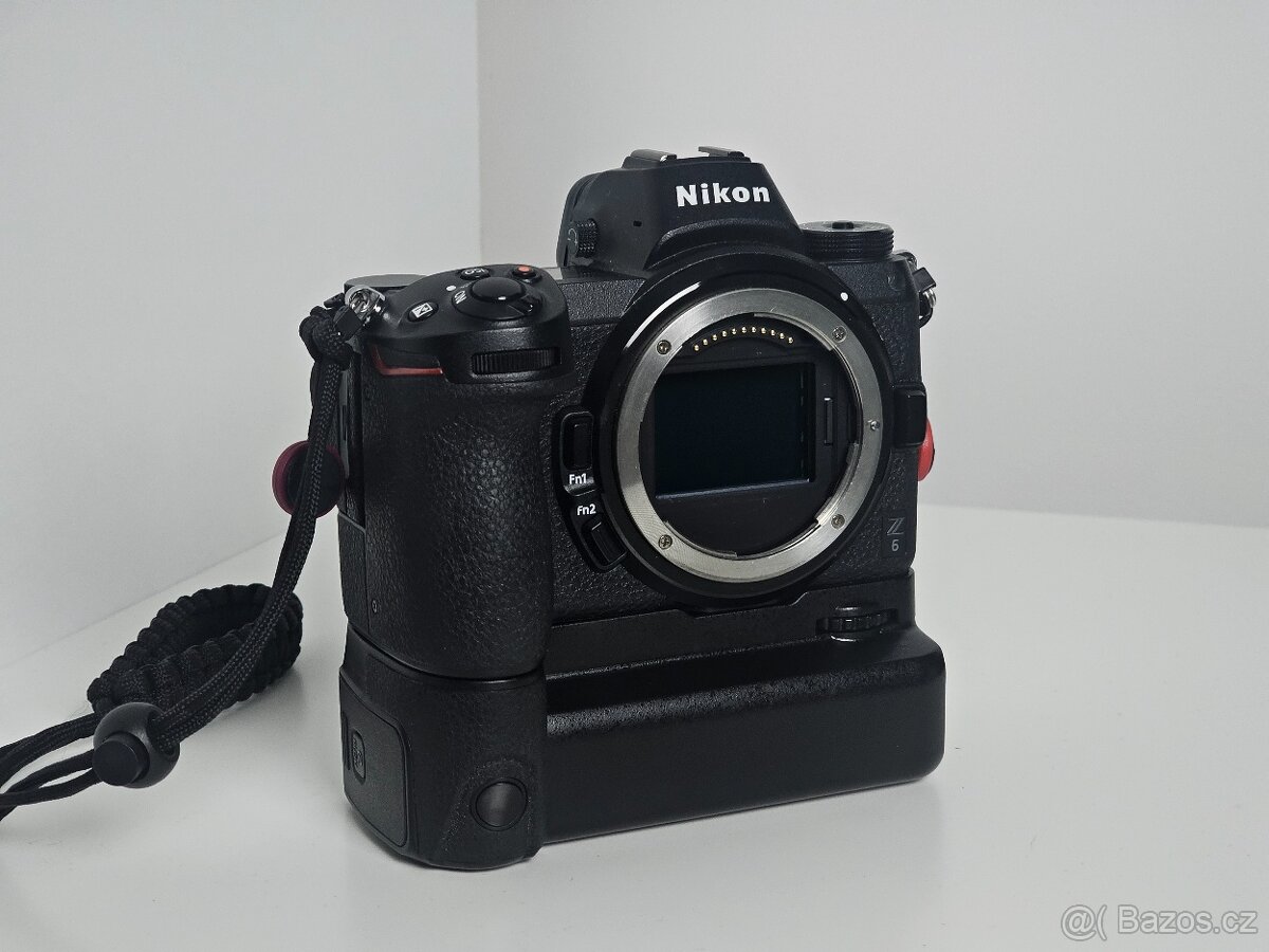 Nikon Z6 + grip