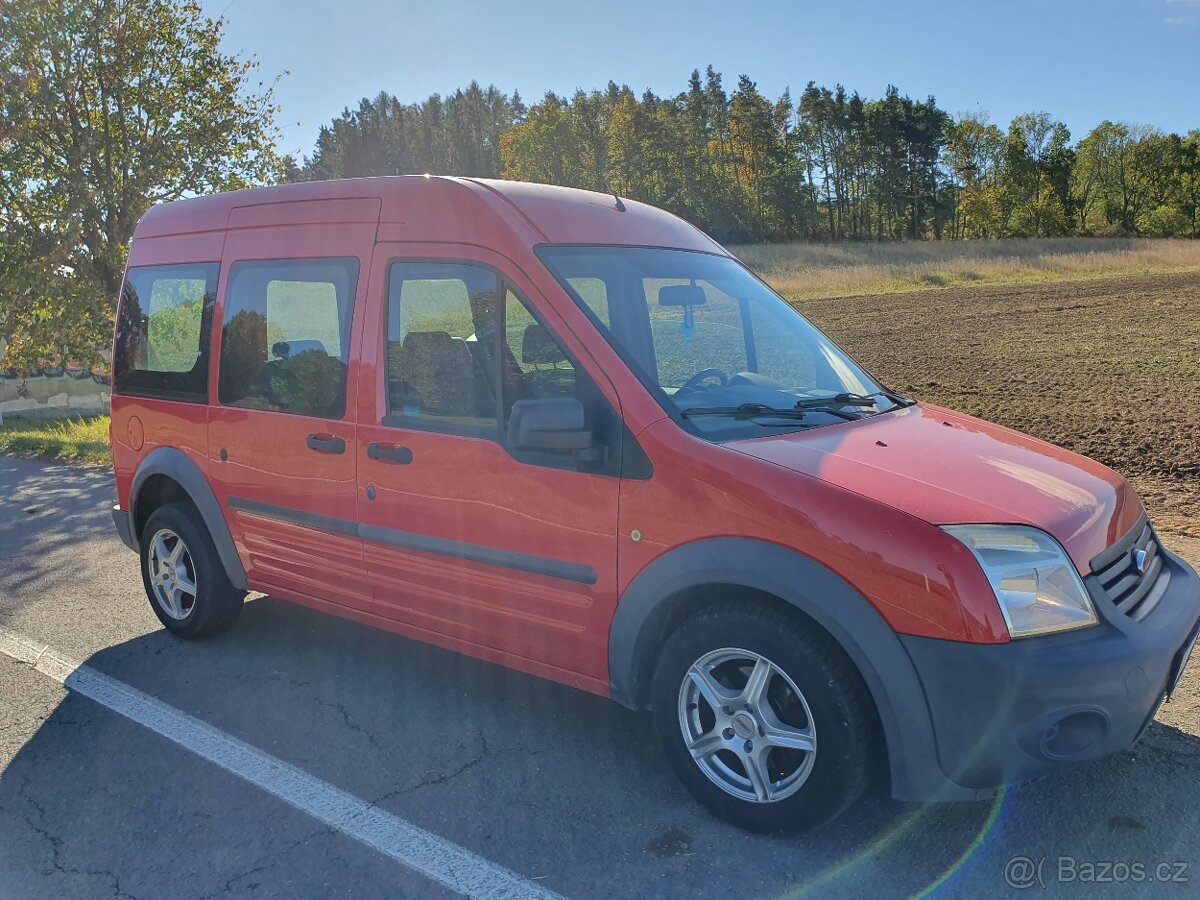 Prodám Ford Tourneo Connect 1.8 Tdci,66kw,r.v.2009