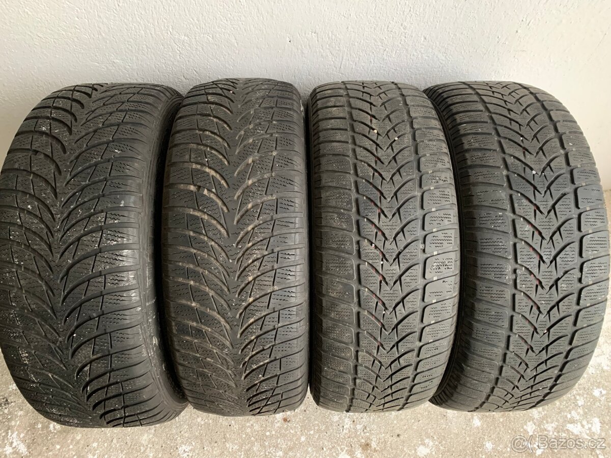 Zimní pneu 205/55/16 Continental, Hankook