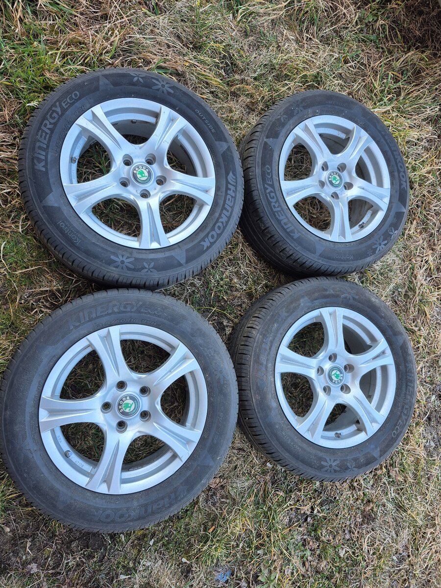 Letní Alu Sada 5x112 215/60 R16 99H