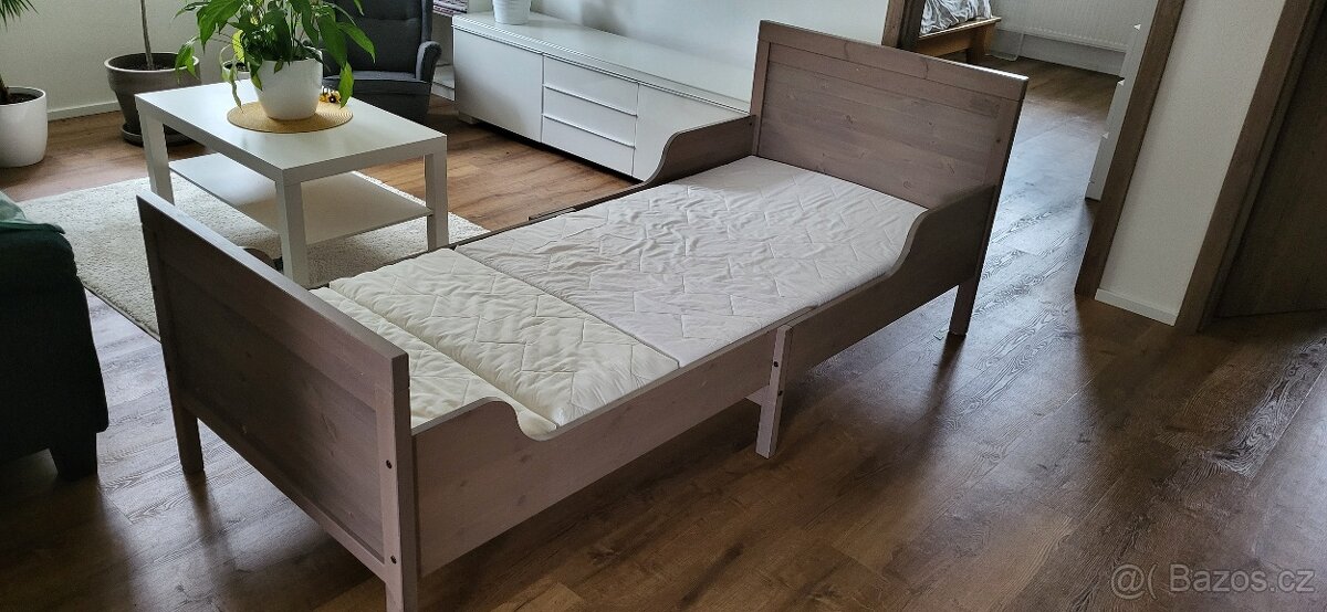 prodlouzitelna postel Ikea sundvik